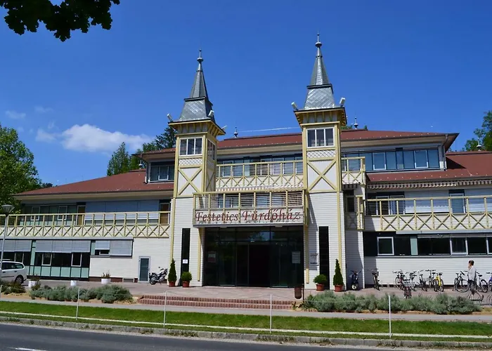 Orchidea Ii ゲストハウス 3*